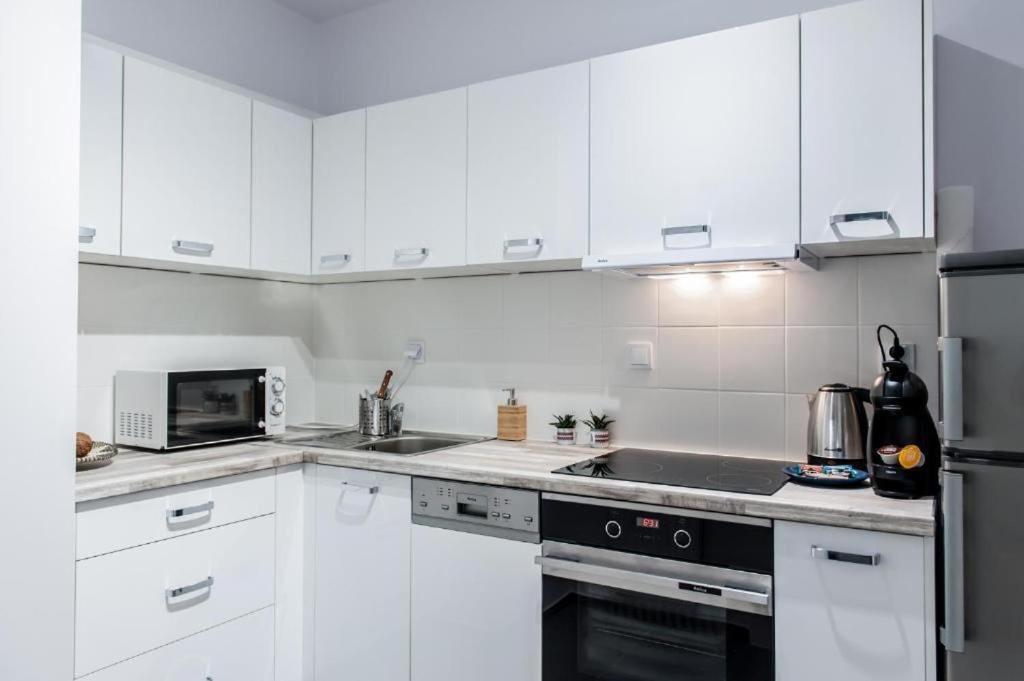 Golden Apartments Warsaw - Big And Bright Stylish Apartments - City Center - Pereca Екстер'єр фото
