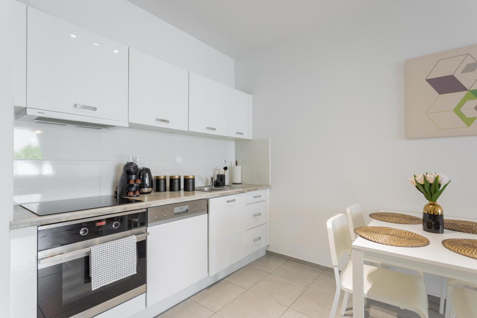 Golden Apartments Warsaw - Big And Bright Stylish Apartments - City Center - Pereca Екстер'єр фото