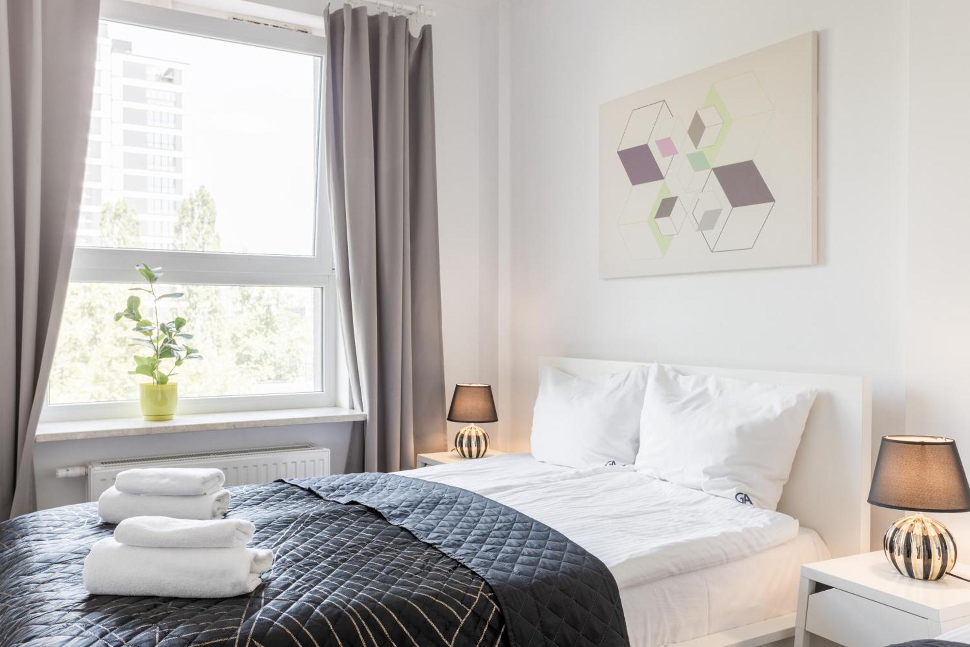 Golden Apartments Warsaw - Big And Bright Stylish Apartments - City Center - Pereca Екстер'єр фото