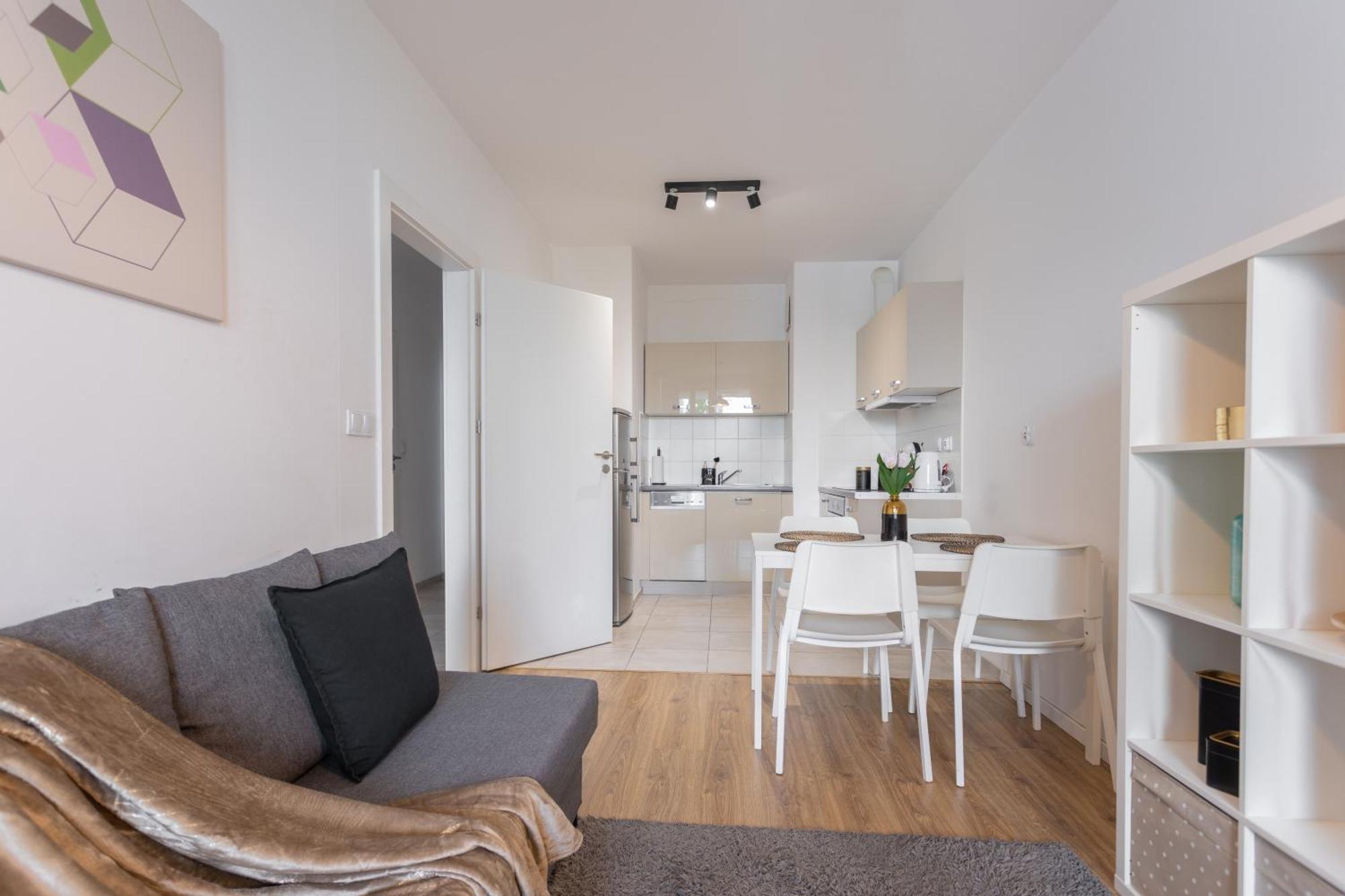 Golden Apartments Warsaw - Big And Bright Stylish Apartments - City Center - Pereca Екстер'єр фото