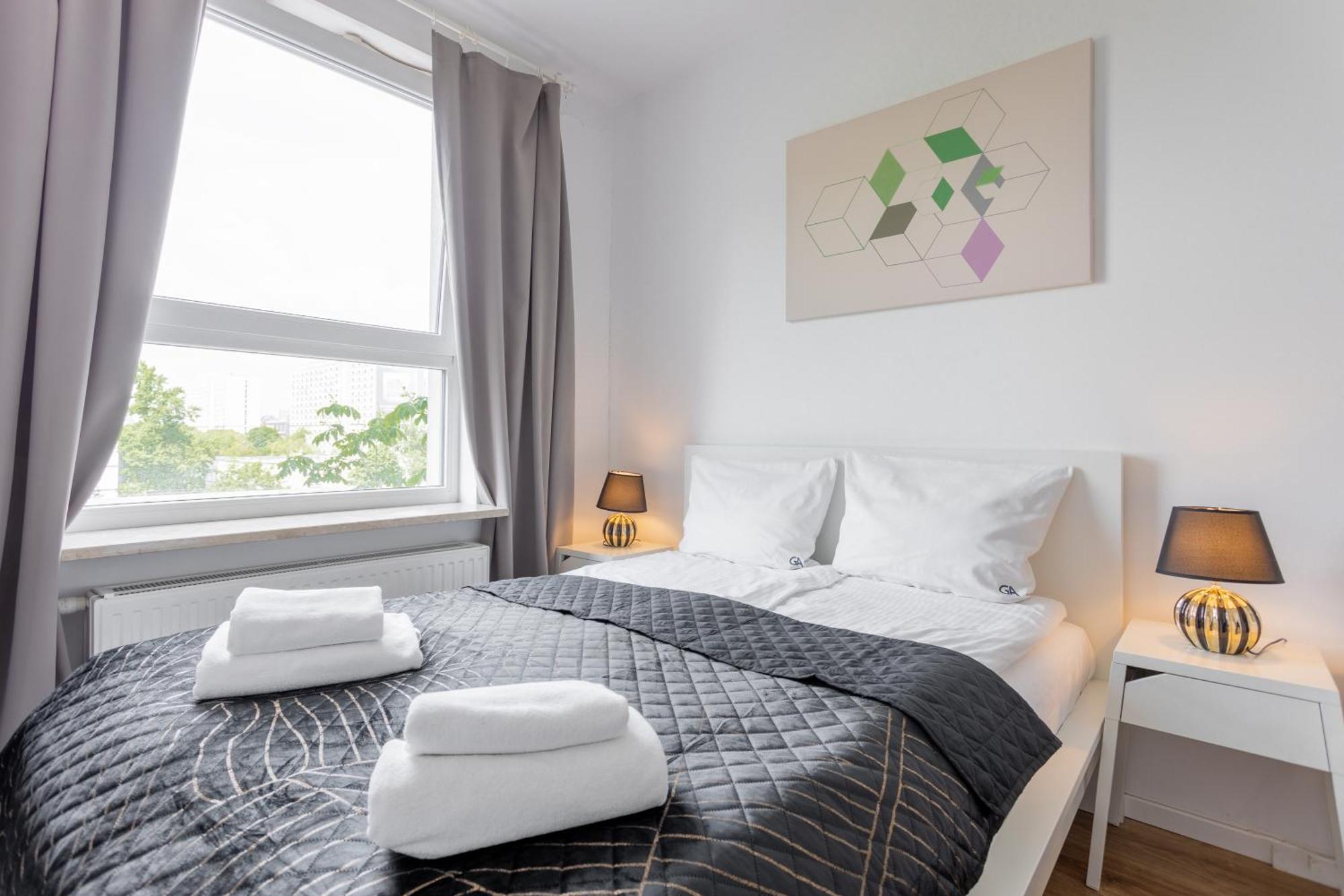Golden Apartments Warsaw - Big And Bright Stylish Apartments - City Center - Pereca Екстер'єр фото