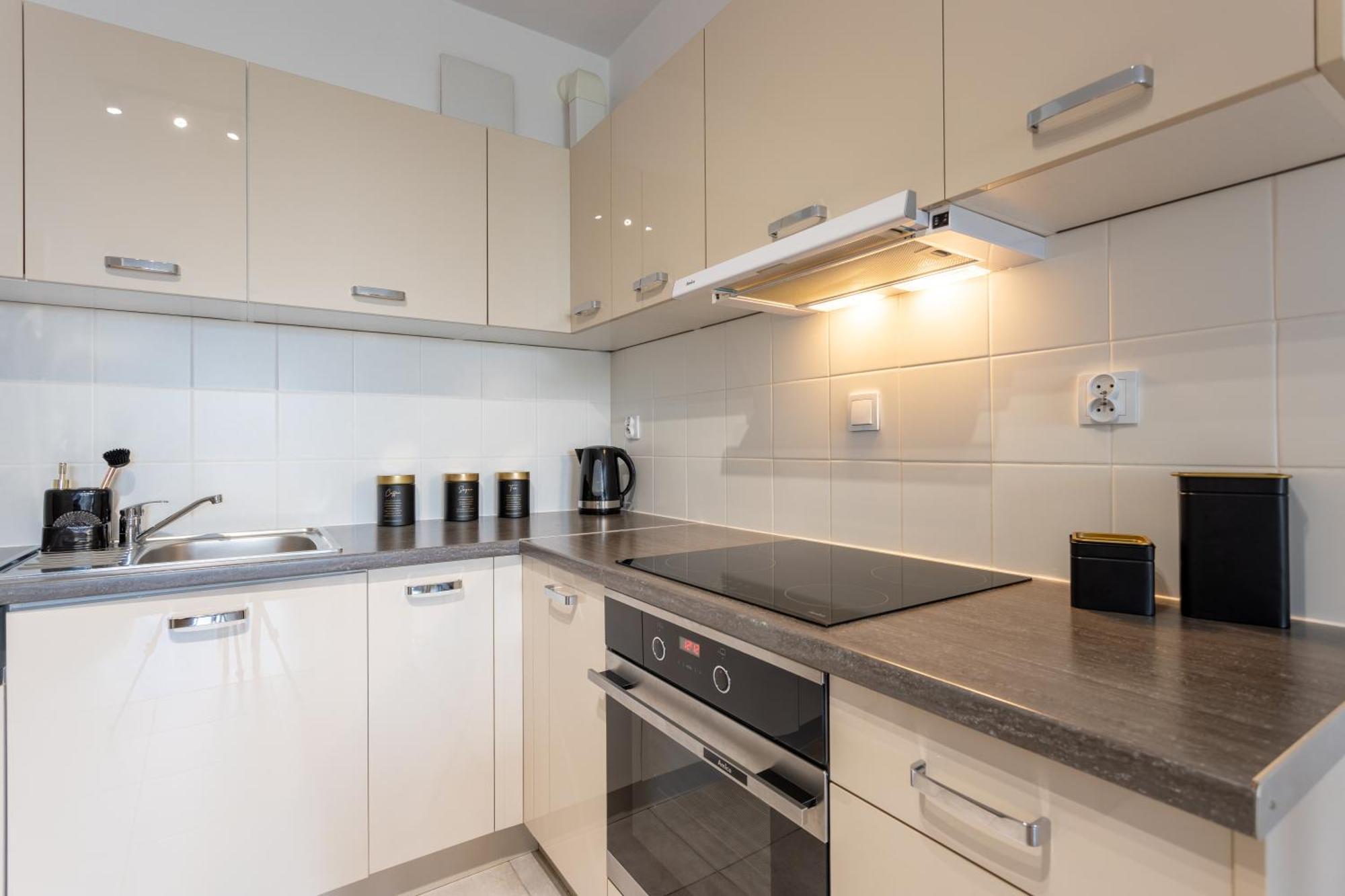 Golden Apartments Warsaw - Big And Bright Stylish Apartments - City Center - Pereca Екстер'єр фото